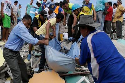 Землетрясение в Эквадоре: двое суток под руинами