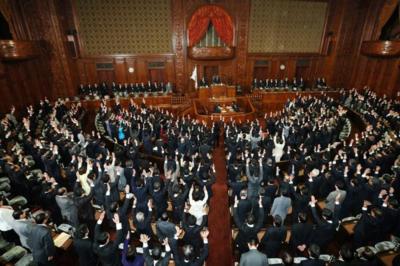 Будет ли парламент Японии голосовать за отставку правительства