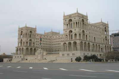 Лавров посетил Баку по поручению президента