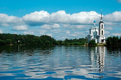 Владимир Путин порекомендовал перевозчикам активнее использовать потенциал русских рек