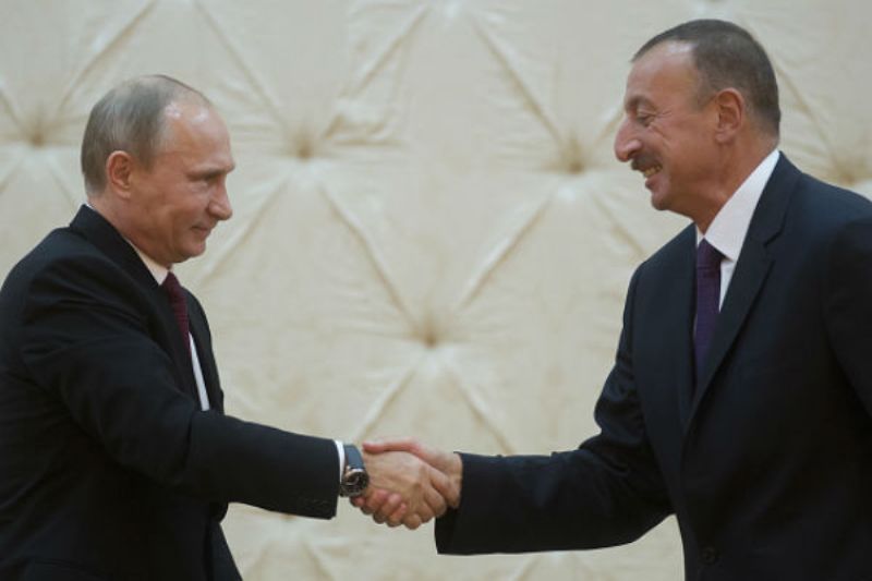 Совместные экономические проекты стали предметом обсуждения руководителей России и Азербайджана