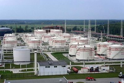 Польские компании отказываются от нефти из России в пользу ближневосточных поставщиков