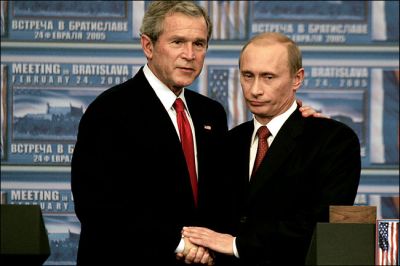 Соратники президента Буша вспомнили о другом Путине, который в сентябре 2001 года показал себя лучшим другом Америки