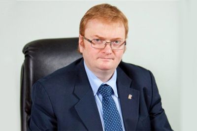 Депутат Виталий Милонов призывает не оплачивать должность защитника сексуальных меньшинств в ООН