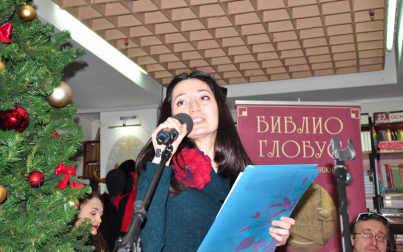 Юные азербайджанские поэтессы покорили российских ценителей