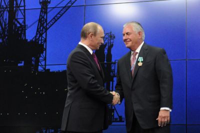  Глава нефтяной корпорации ExxonMobil Рекс Тиллерсон назначен госсекрктарем администрации США