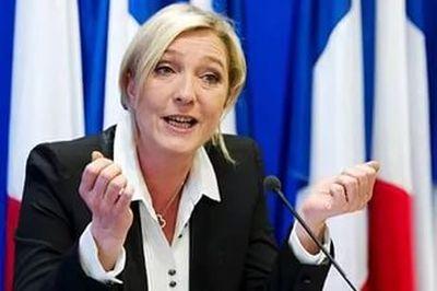 Заявление лидера французского "Национального фронта" Марин Ле Пен о законности присоединения Крыма к РФ вызвало возмущение у власти в Украине