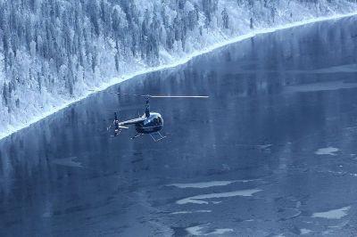 Над Телецким озером пропал вертолет, предположительно, в нем была семья с детьми