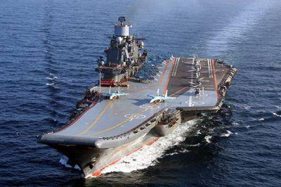 Затонувшие самолеты с "Адмирала Кузнецова" были исправны, похоже, все дело в тросе