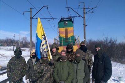 Киев официально поддержал блокаду, его действия не поддерживают ни ОБСЕ, ни западные партнеры