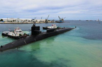 Эсминцы, подлодка с ракетами и ядерными зарядами уже у берегов КНДР- устрашение продолжается