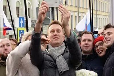 Дмитрий Песков прокомментировал обвинения оппозиции против Дмитрия Медведева 