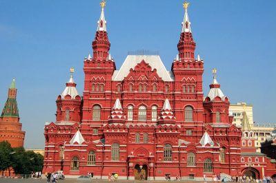 Парадный вход музея истории на Красной площади скоро откроют для посетителей