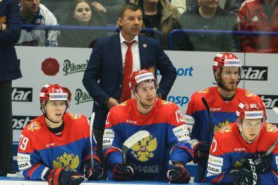 Российская сборная после шести успешных матчей проиграла хоккеистам сборной США