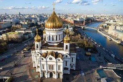 Мощи Николая Чудотворца впервые занесли в российский храм