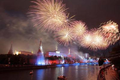 В выходные столица празднует свой юбилей. Москва снова готова удивлять