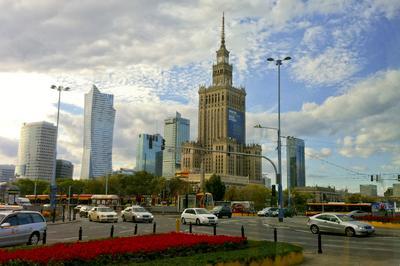 Сталинская высотка в Варшаве может стать очередной жертвой декоммунизации