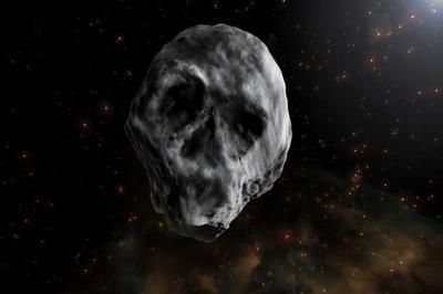 К нашей планете неумолимо движется астероид, напоминающий своим внешним видом гигантский череп