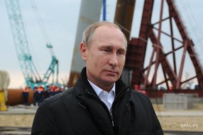 В Крыму надеются, что менее чем через год по новому Крымскому мосту проедет Путин