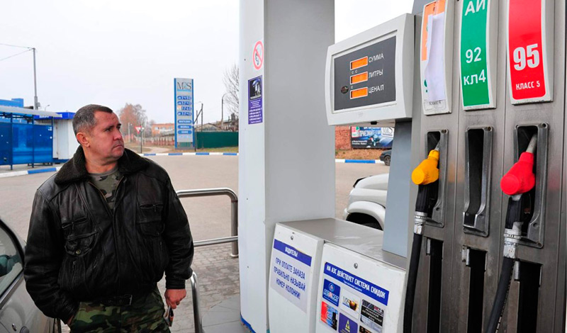 Сергей Миронов считает повышение экспортных пошлин на нефтепродукты запоздалой мерой