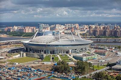 Макрон прилетит на футбольный матч в Санкт-Петербург