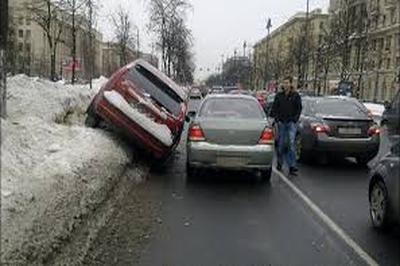 В ЛДПР предлагают смягчить наказание за выезд на встречную полосу 