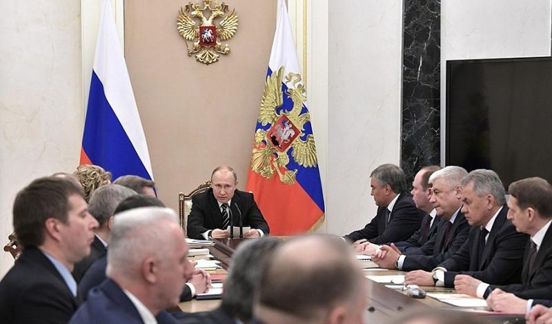 Владимир Путин провёл расширенное заседание Совета Безопасности