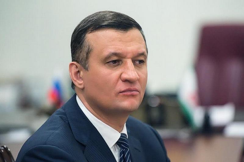 Дмитрий Савельев