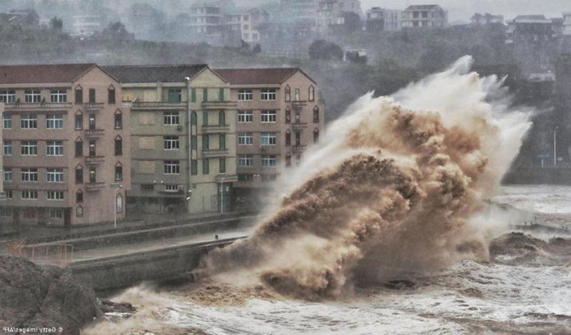 Тайфун Лекима: 13 погибших и миллион эвакуированных в Китае