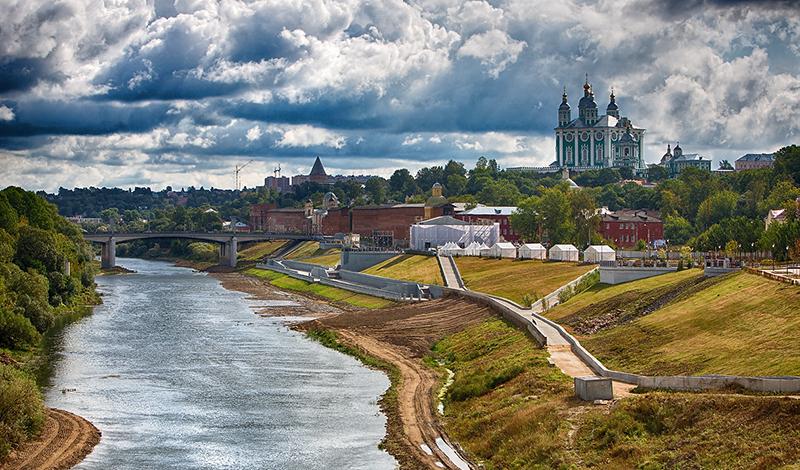 Узнай Смоленск с Президентской библиотекой