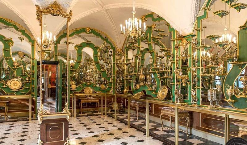 Из "Зеленые своды" в Дрездене похитили драгоценности на миллионы евро