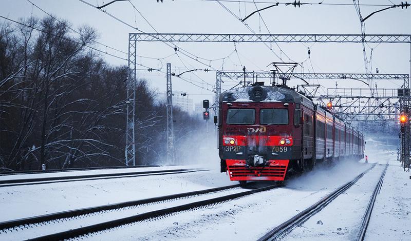 перевозка групп пассажиров в пригородных поездах популярна