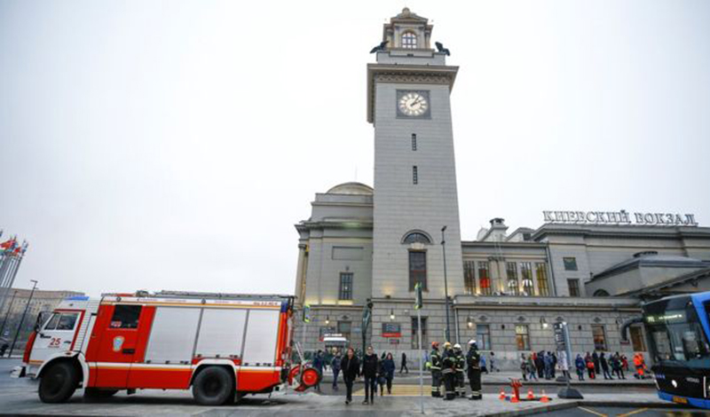 Все станции метро Москвы проверили из-за сообщений о бомбе