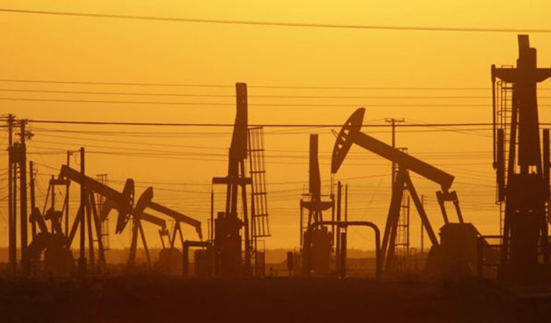 Падение нефти, обвал рубля - "черный понедельник"