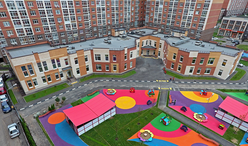 Новые детские сады, школы, культурные объекты обсудят москвичи по проектам программы реновации