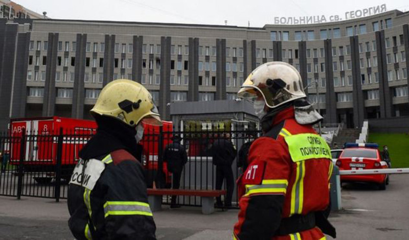 Пятеро пациентов погибли в больнице Санкт-Петербурга в результате пожара