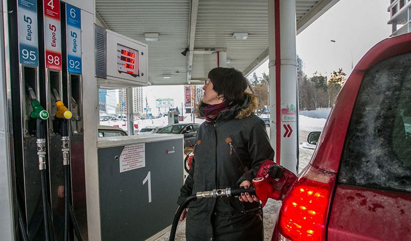 Ситуация с ценами на бензин должна стать предметом парламентского расследования