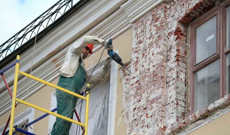 В Калуге проведут капитальный ремонт жилых домов по 8 адресам