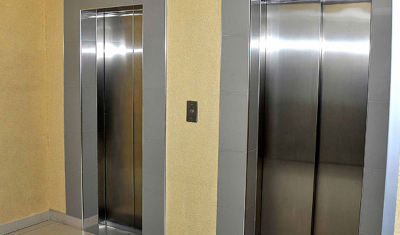 В Курской области заменят лифты в многоквартирных домах по 90 адресам