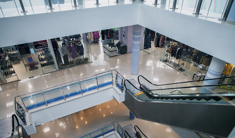 Colliers International открыла торговые центры без потерь
