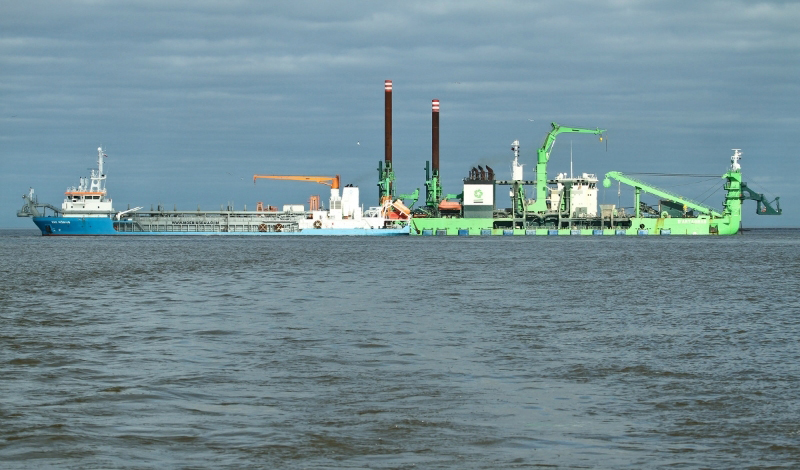 На дноуглубительные работы в порту Сабетта потратят 1,7 млрд рублей