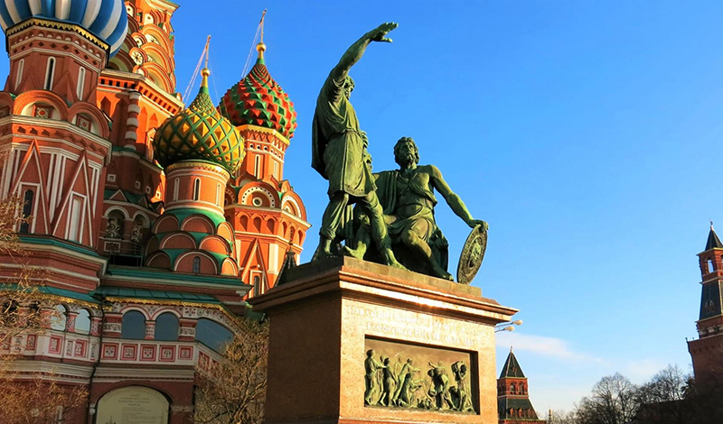 Памятник Минину и Пожарскому на Красной площади ожидает серьезная реставрация