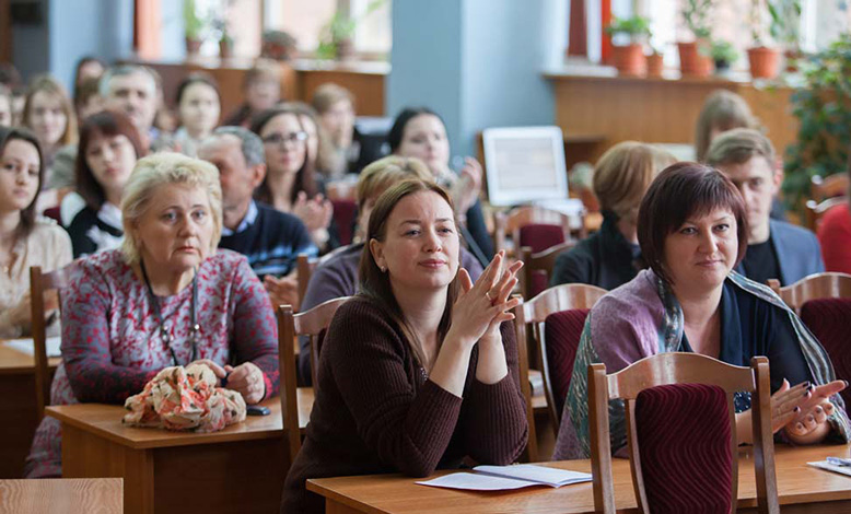 75 студентов КФУ стали стипендиатами Оксфордского российского фонд
