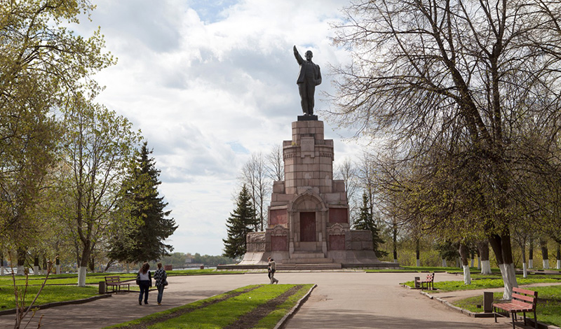 Парк у памятника Ленину в Костроме приобретет новый вид