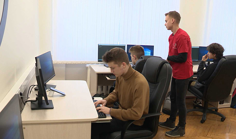 С 15 октября татарстанцы смогут бесплатно обучиться цифровым навыкам