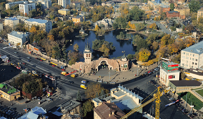Московский зоопарк закрывает павильоны и снижает цену на билет