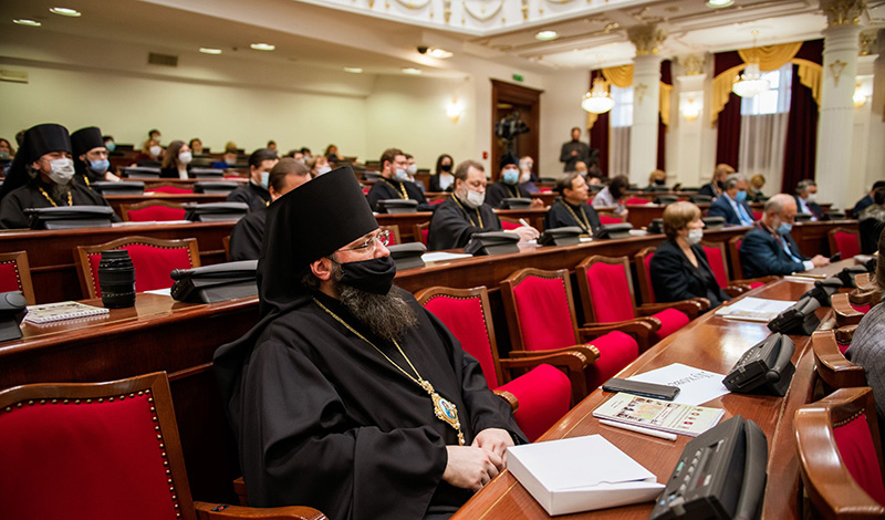 В Казани открылись Елисаветинско-Сергиевские чтения