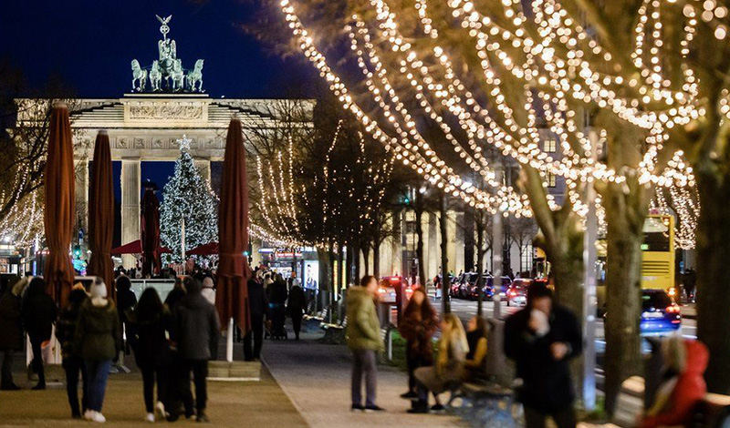 Коронавирус: Германия будет изолирована на Рождество