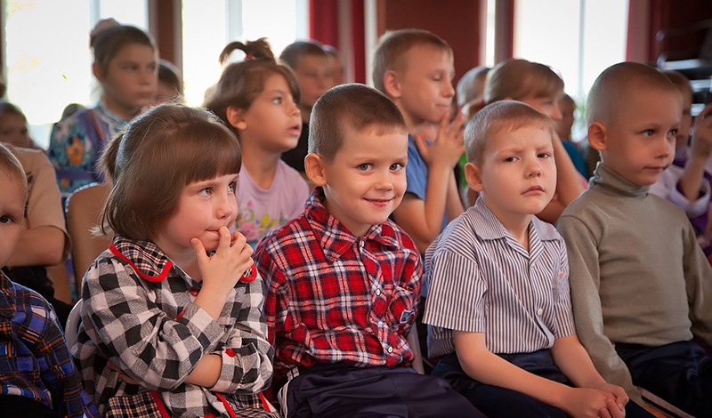 В Архангельской области снижается число детей-сирот в детских домах