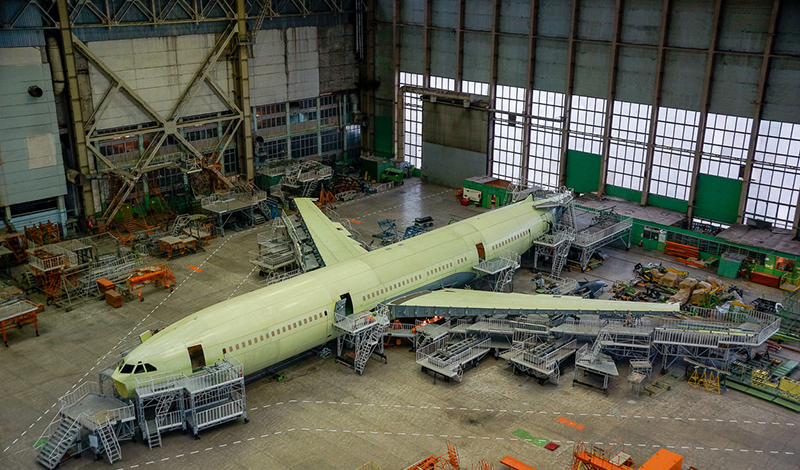На перевооружение производства самолетов Ил-96-400М